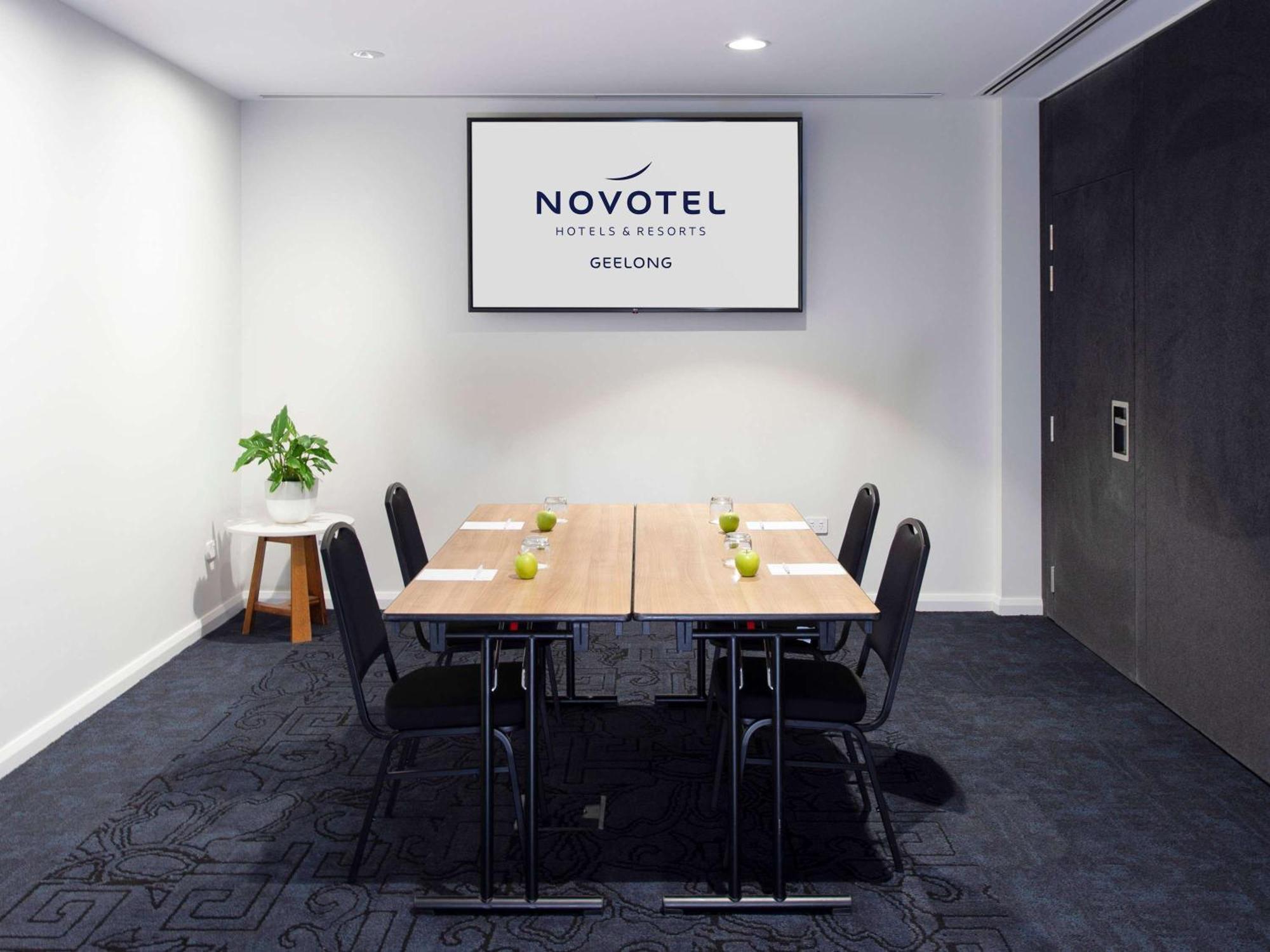 Novotel 4*